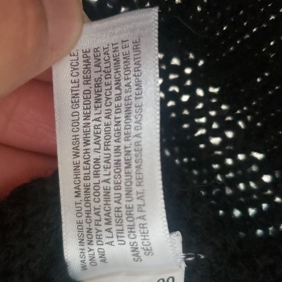 🍒Old Navy Cardigan.🍒 - Picture 8 of 8